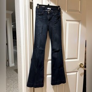 Judy Blue flare leg bell bottom jeans.